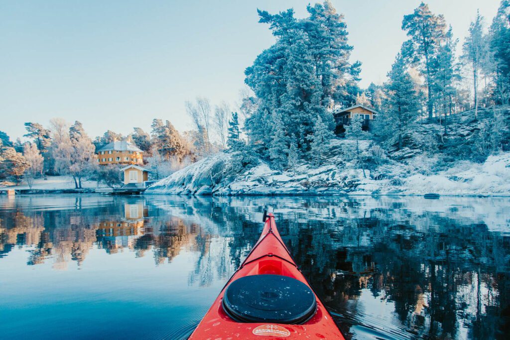 skargardens kanotcenter winter kayaking 3 1